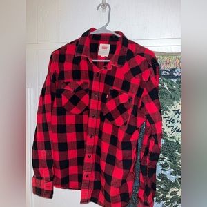 Large Levi’s Flannel